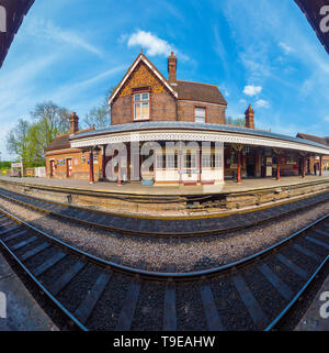 Sheffield Park,Stazione ferroviaria,Bluebell Railway,Sussex,Panorama,immagine Foto Stock