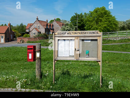 Il villaggio di vescovo Wilton, East Yorkshire, Inghilterra, Regno Unito Foto Stock