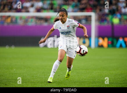 Groupama Arena, Budapest, Ungheria. 18 Maggio, 2019. La UEFA Womens Champions League, Lione rispetto a Barcellona; Selma Bacha di Lione in azione Credit: Azione Plus sport/Alamy Live News Foto Stock