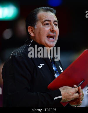 Berlino, Germania. 18 Maggio, 2019. La pallavolo, uomini: Champions League, Zenit Kazan - Cucine Lube Civitanova, knockout round finale. Capo allenatore Ferdinando de Giorgi di lubrificante. Credito: Soeren Stache/dpa/Alamy Live News Foto Stock