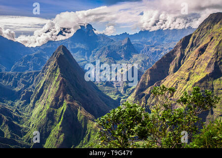 Vista del Cirque de Mafate, La Reunion Foto Stock