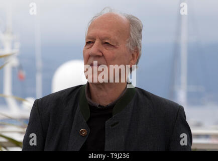 Cannes, Francia. 19 Maggio, 2019. Regista Werner Herzog in famiglia romanticismo pellicola fotografica chiamata presso la 72a Cannes Film Festival, domenica 19 maggio 2019, Cannes, Francia. Credito: Doreen Kennedy/Alamy Live News Foto Stock