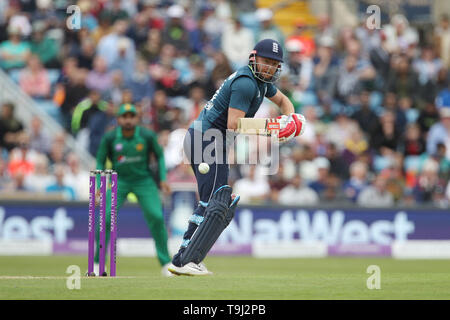 Leeds, Regno Unito. 19 Maggio, 2019. Jonny Bairstow di ovatta in Inghilterra durante la quinta Royal London una giornata internazionale della corrispondenza tra Inghilterra e Pakistan a Headingley Carnegie Stadium, Leeds domenica 19 maggio 2019. Credito: MI News & Sport /Alamy Live News Foto Stock