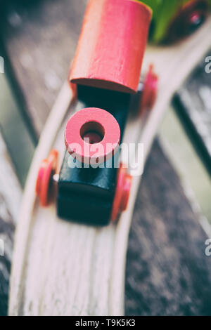 Dettaglio di un bambino in legno di treno Foto Stock