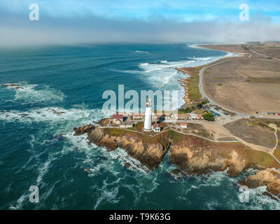 Vista aerea di Pigeon Point Lighthouse in California, Stati Uniti d'America Foto Stock