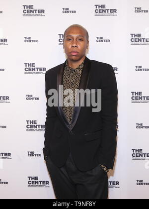 Xiii La annuale centro LGBT La cena 2019 onori Lena Waithe con il Premio pioniere, Lloyd Blankfein con l'Alleato Award, Don limone con la Comunità Impact Award e Google con il Corporate Impact Award tenutosi a Cipriani Wall Street offre: Lena Waithe dove: la città di New York, New York, Stati Uniti quando: 18 Apr 2019 Credit: Derrick Salters/WENN.com Foto Stock