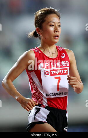 Osaka, Giappone. 19 Maggio, 2019. Rina Nabeshima Atletica leggera : il 103 Giappone Track & Field Campionati Nazionali donna 10000m finale allo stadio Yanmar Nagai di Osaka in Giappone . Credito: Naoki Nishimura AFLO/sport/Alamy Live News Foto Stock