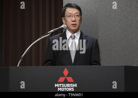 Tokyo, Giappone. Il 20 maggio 2019. Takao Kato Presidente del PT Mitsubishi Motors Krama Yudha Indonesia parla durante una conferenza stampa. Mitsubishi Motors ha annunciato che il suo CEO Osamu Masuko farà un passo verso il basso dal suo ruolo dopo la società assemblea degli azionisti il 21 giugno 2019. Masuko sarà sostituito da Takao Kato, chi è il presidente di Mitsubishi Motors Indonesia. Credito: Rodrigo Reyes Marin/ZUMA filo/Alamy Live News Foto Stock