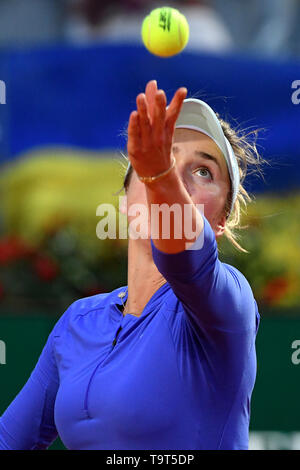 Elina Svitolina dell'Ucraina serve durante il match contro Victoria Azarenka della Bielorussia Roma 14/05/2019 Foro Italico Internazionali BNL d'Italia It Foto Stock