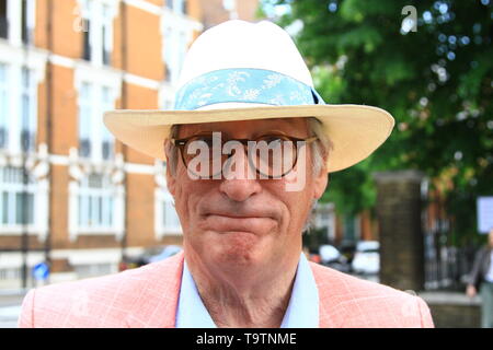 Jeremy PAXMAN partecipa allo spettacolo dei fiori di Chelsea. Pagina del portfolio Russell Moore. Foto Stock