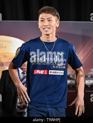 Glasgow, Regno Unito. Il 17 maggio 2019. Naoya Inoue (JPN) Boxe : Naoya Inoue del Giappone assiste il funzionario pesare-in per la IBF Peso gallo titolo bout, semifinali del World Boxing Super Serie - torneo di peso Gallo, a Glasgow in Scozia . Credito: Hiroaki Yamaguchi/AFLO/Alamy Live News Foto Stock