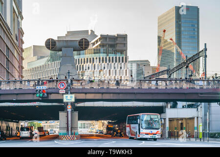 OSAKA, GIAPPONE, Gennaio - 2019 - moderno giorno urbano di scena a città di Osaka, Giappone Foto Stock