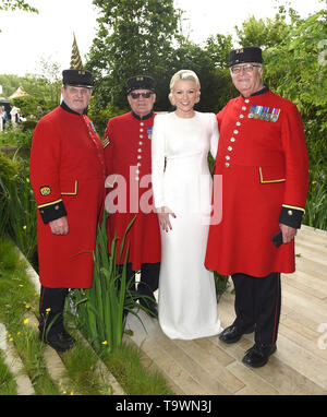 Foto deve essere accreditato ©Alpha premere 079965 20/05/2019 Natalie Coyle Rushdie al RHS Chelsea Flower Show 2019 tenutosi presso il Royal Hospital Chelsea a Londra Foto Stock