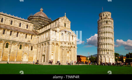 Cattedrale e la Torre Pendente di Pisa in Italia Foto Stock