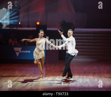 Ballo latino concorrenti al Latino e sala da ballo - campionato Daniel e Claudia Foto Stock