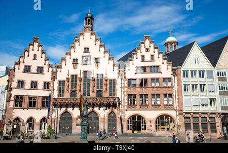 Il Ršmer, Municipio di Frankfurt am Main, punto di riferimento della città, frontone a gradini faade Foto Stock