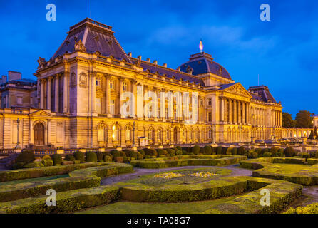 Palais Royale Bruxelles Palais du Roi il re del Belgio la residenza ufficiale sulla Place des Palais Bruxelles Belgio UE Europa Foto Stock