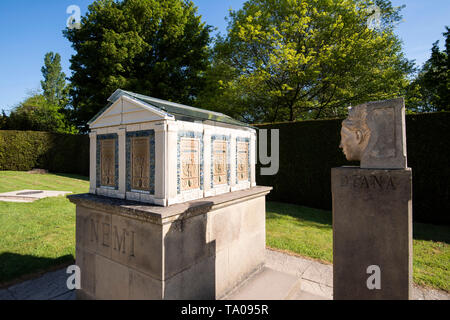 Il Santuario di Nemi, tempio della dea Diana a Rufford abbazia nel Nottinghamshire, England Regno Unito Foto Stock