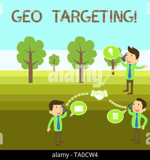 Conceptual la scrittura a mano che mostra geo targeting. Concetto significato metodo di determinazione della geolocalizzazione di un visitatore del sito web imprenditori Confere collaboratore Foto Stock