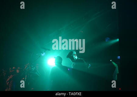 Fat Freddy scende in esecuzione al Debaser Strand, Stoccolma, Svezia, 2013 Foto Stock