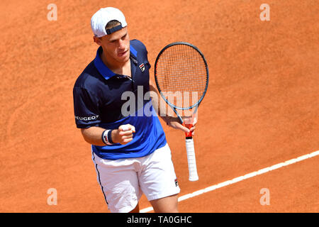 Diego Schwartzman dell Argentina reagisce durante il match vinto contro Kei Nishikori del Giappone Roma 17/05/2019 Foro Italico Internazionali BNL d'Italia Foto Stock