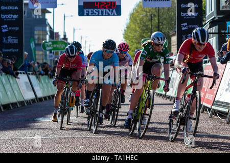 Birkenhead, Merseyside, Regno Unito. 21 Maggio, 2019. OVO energia serie Tour in Bicicletta; le fasi di chiusura della gara di credito: Azione Sport Plus/Alamy Live News Foto Stock