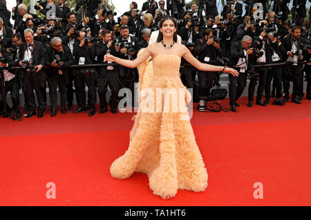 Sara Sampaio frequentando il 'una volta in Hollywood' premiere durante la 72a Cannes Film Festival presso il Palais des Festivals il 21 maggio 2019 a Cannes, Francia Foto Stock