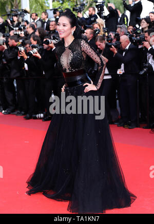 Cannes, Francia. 21 Maggio, 2019. L'attrice Zhang Ziyi assiste la premiere di Quentin Tarantino-diretto film "una volta in Hollywood' durante la 72a Cannes Film Festival di Cannes, Francia, 21 maggio 2019. "Una volta in Hollywood' di competere per la Palme d'Or con altri 20 film. Credito: Gao Jing/Xinhua/Alamy Live News Foto Stock