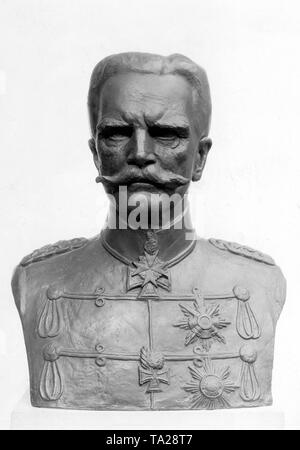 Busto di il prussiano Maresciallo di Campo August von Mackensen. Foto Stock