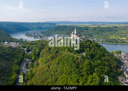 Il Marksburg castello presso il villaggio Braubach, sito patrimonio mondiale dell'Unesco, Valle del Reno superiore e centrale, Renania-Palatinato, Germania Foto Stock