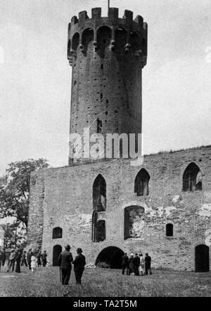 Rovina del castello dell'Ordine Teutonico a Swiecie nella Prussia Occidentale. Foto Stock