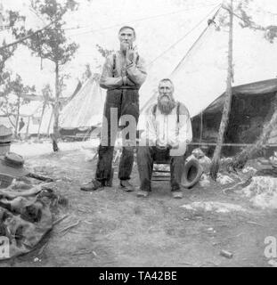 Boers catturata dal Sud Africa, campo di concentramento 1899-1902: Boers in un campo di prigionia alle Bermuda - due 70-anno-vecchi prigionieri. Foto Stock