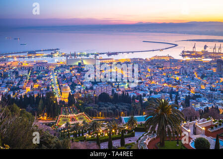 Giardini pensili di Haifa, terrazze di fede Bahai Foto Stock