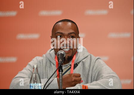 Toronto , Canada - 21 maggio 2019; David Rogier, co-fondatore e CEO, masterclass, sinistra e Timbaland, produttore e artista, Mosley Music Group, sul Q&A ST Foto Stock