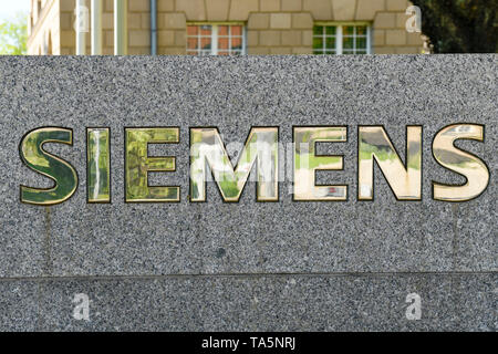 Puoi scommettere, Siemens AG, nun's dam avenue 101, Siemensstadt, Spandau, Berlino, Germania, Logo, Nonnendammallee 101, Deutschland Foto Stock