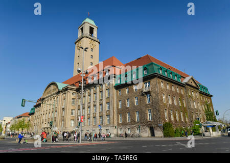 Municipio Spandau, Carl grembiule street, Spandau, Berlino, Germania, Rathaus Spandau, Carl-Schurz-Straße, Deutschland Foto Stock