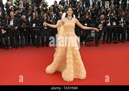 Sara Sampaio frequentando il 'una volta in Hollywood' premiere durante la 72a Cannes Film Festival presso il Palais des Festivals il 21 maggio 2019 a Cannes, Francia | Utilizzo di tutto il mondo Foto Stock