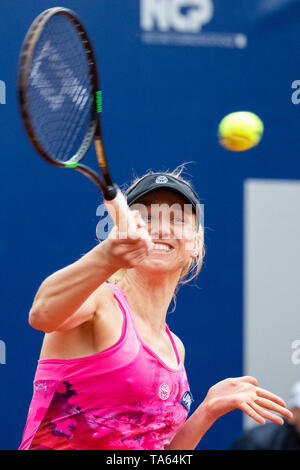 Norimberga, Germania. 22 Maggio, 2019. Tennis: Wta-Tour - Norimberga, singoli, donne, round di sedici, Barthel (Germania) - Putinzewa (Kazakistan). Mona Barthel in azione. Credito: Daniel Karmann/dpa/Alamy Live News Foto Stock