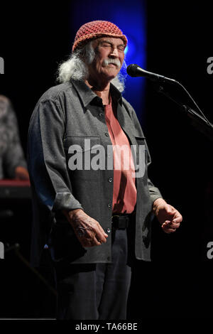 Fort Lauderdale, FL, Stati Uniti d'America. 21 Maggio, 2019. David Crosby esegue al Parker Playhouse sul 21 maggio 2019 a Fort Lauderdale Florida. Credito: Mpi04/media/punzone Alamy Live News Foto Stock