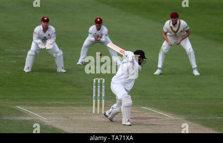 Sussex è Tom Haines in azione durante il giorno tre della contea di Specsavers Divisione del Campionato due corrispondono al County Ground, Northampton. Foto Stock