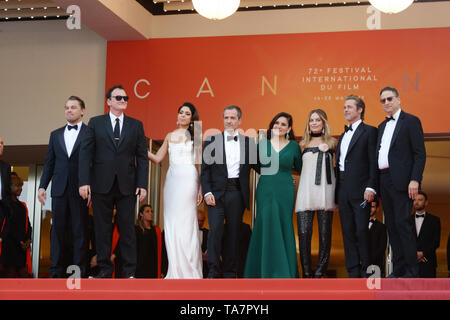 21 maggio 2019 - Cannes, Francia - CANNES, Francia - 21 Maggio: (L-R) Leonardo DiCaprio, Quentin Tarantino, Daniela Pick, David Heyman, Shannon McIntosh, Margot Robbie e Brad Pitt frequentare lo screening di ''Una Volta in Hollywood'' durante la 72annuale di festival di pellicola di Cannes il 21 maggio 2019 a Cannes, Francia. (Credito Immagine: © Federico InjimbertZUMA filo) Foto Stock