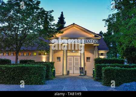 Il parco del castello di teatro, Schlossstrasse, Steglitz, Steglitz-Zehlendorf, Berlino, Germania, Schlossparktheater, Deutschland Foto Stock