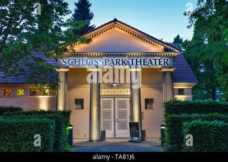 Il parco del castello di teatro, Schlossstrasse, Steglitz, Steglitz-Zehlendorf, Berlino, Germania, Schlossparktheater, Deutschland Foto Stock