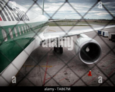 Aereo Boeing 767 sul fermo Foto Stock