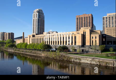 Il 1933 Central Post Office edificio nel centro di Minneapolis, Minnesota. L'architetto fu Leon Eugene Arnal della ditta Magney & Tusler. Il exteri Foto Stock