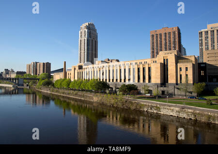 Il 1933 Central Post Office edificio nel centro di Minneapolis, Minnesota. L'architetto fu Leon Eugene Arnal della ditta Magney & Tusler. Il exteri Foto Stock