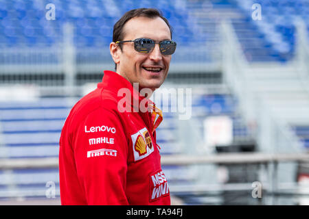 Monte Carlo/Monaco - 22/05/2019 - Riccardo Adami (ITA), gara engeneer per #5 Sebastian Vettel (GER, Ferrari, SF90) nel paddock prima del 2019 Mo Foto Stock