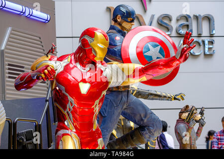 La Causeway Bay di Hong Kong, Cina - 03 Maggio 2019: vendicatori 4 modello di personaggio dispone di 1:1 vita statue a grandezza naturale in Hong Kong, come parte delle attività promozionali Foto Stock