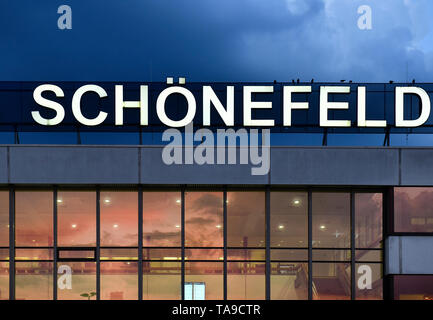 Il terminale A, aeroporto la bellezza del campo, Brandeburgo, Germania, Flughafen Schönefeld, Deutschland Foto Stock