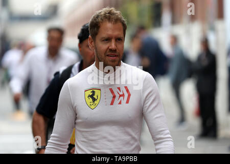 Monte Carlo, Monaco. 23 Maggio, 2019. Sebastian Vettel della Scuderia Ferrari nel paddock durante il Gran Premio di F1 di Monaco Credito: Marco Canoniero/Alamy Live News Foto Stock